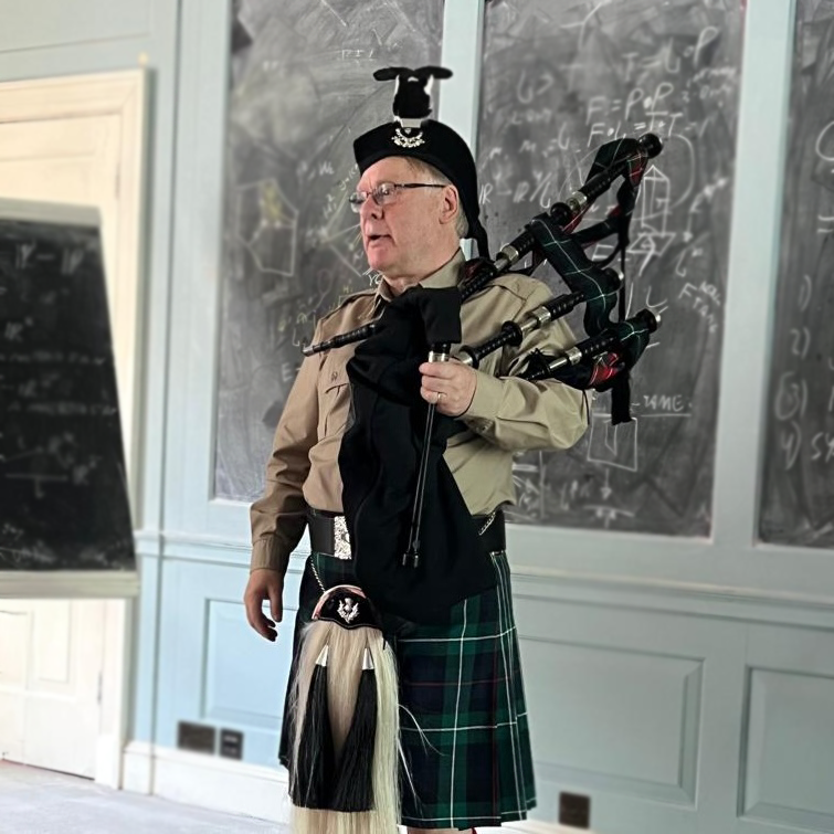 The mathematical piper